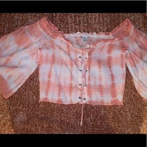 bell sleeve lace up crop top